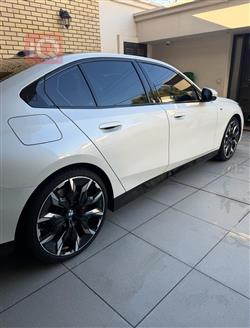 بي ام دبليو الفئة 5